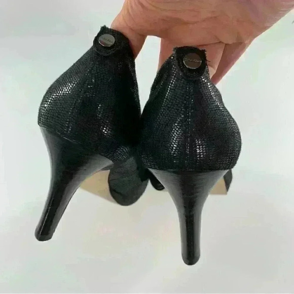 Calvin Klein heels 8.5 Kail black leather snakeskin embossed platforms party - Picture 7 of 14